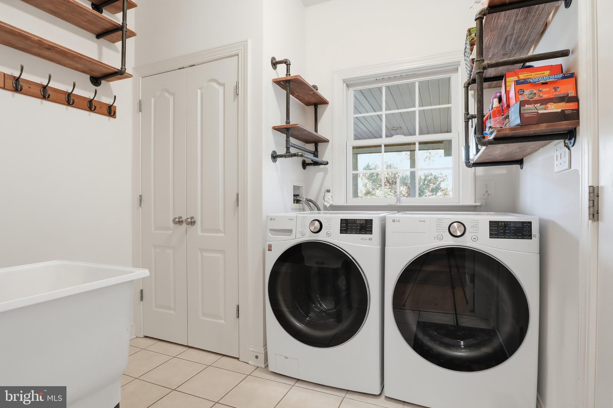 WOODSHIRE VILLAGE - Residential