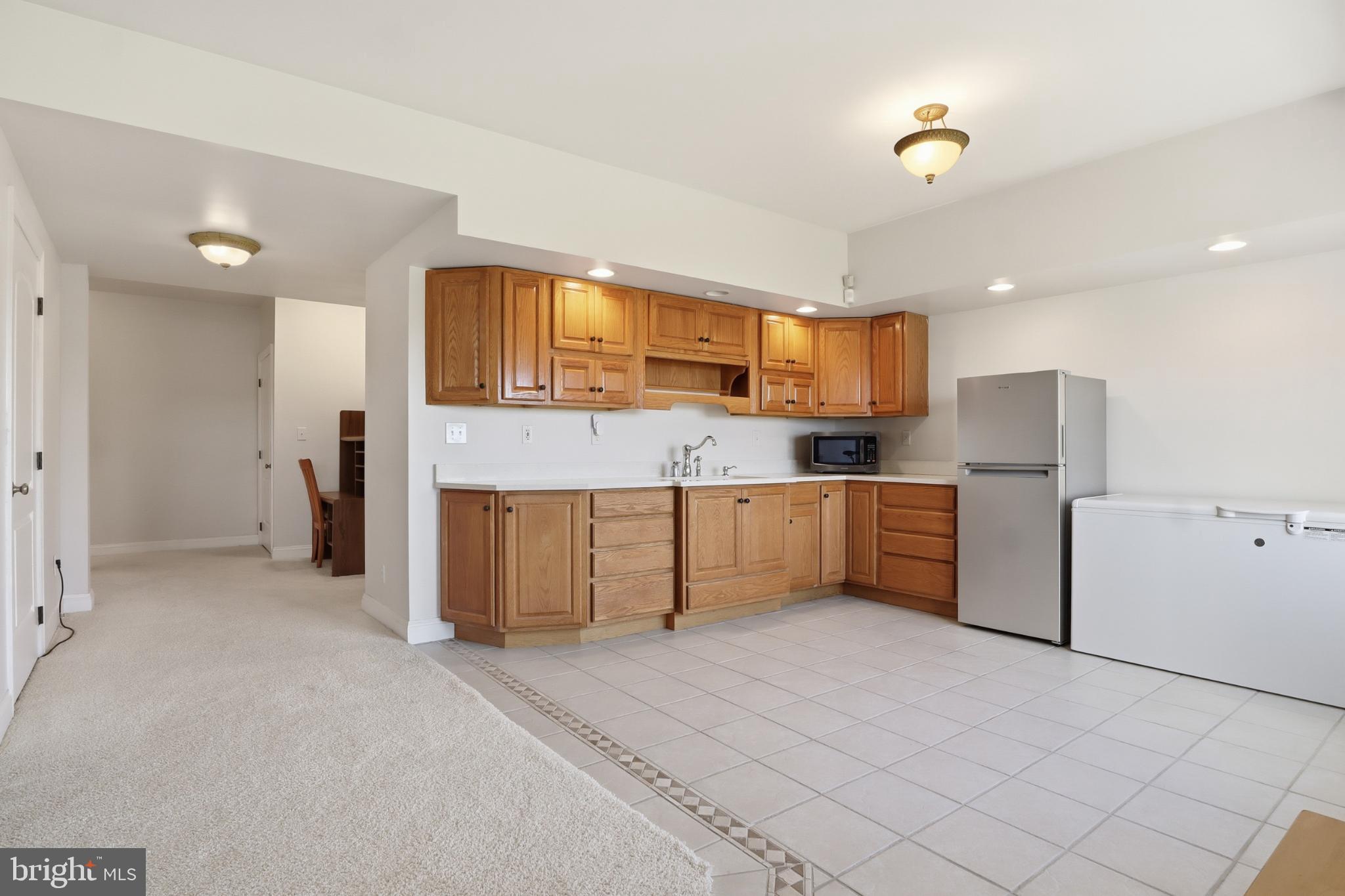 WOODSHIRE VILLAGE - Residential