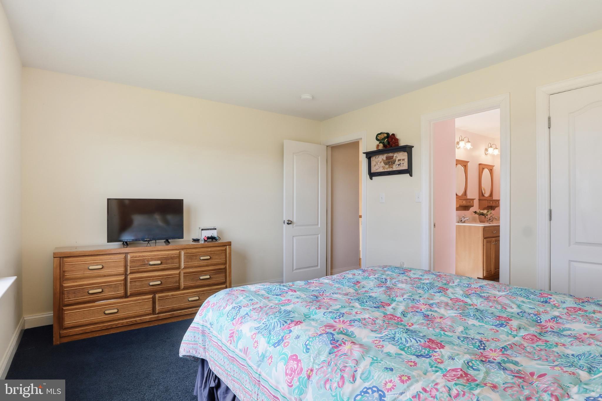 WOODSHIRE VILLAGE - Residential