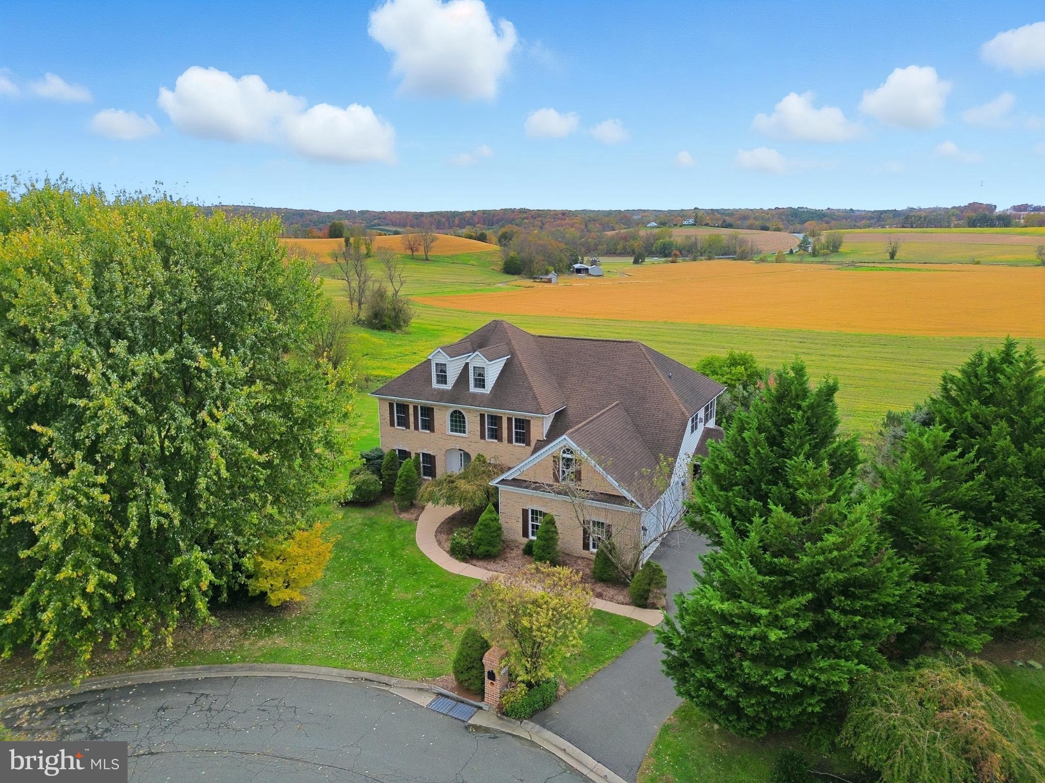 WOODSHIRE VILLAGE - Residential