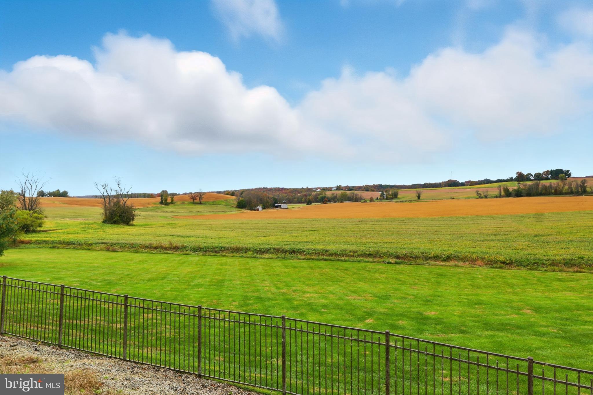 WOODSHIRE VILLAGE - Residential