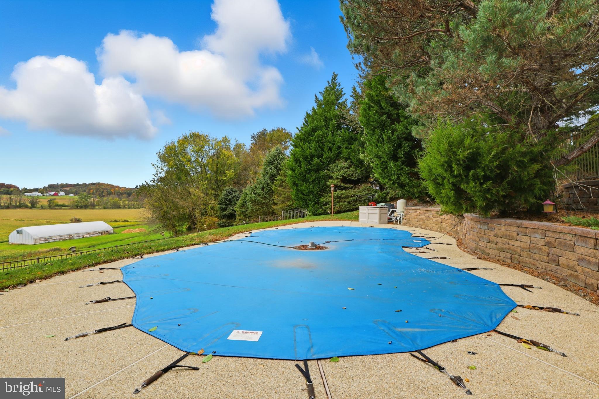 WOODSHIRE VILLAGE - Residential