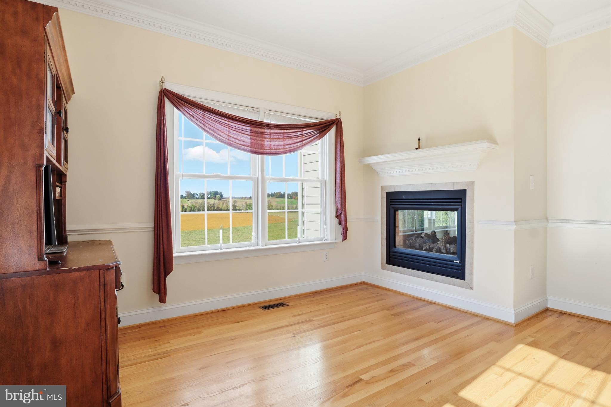 WOODSHIRE VILLAGE - Residential