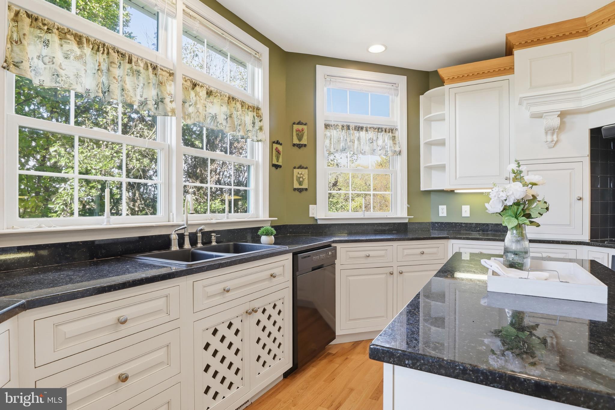 WOODSHIRE VILLAGE - Residential