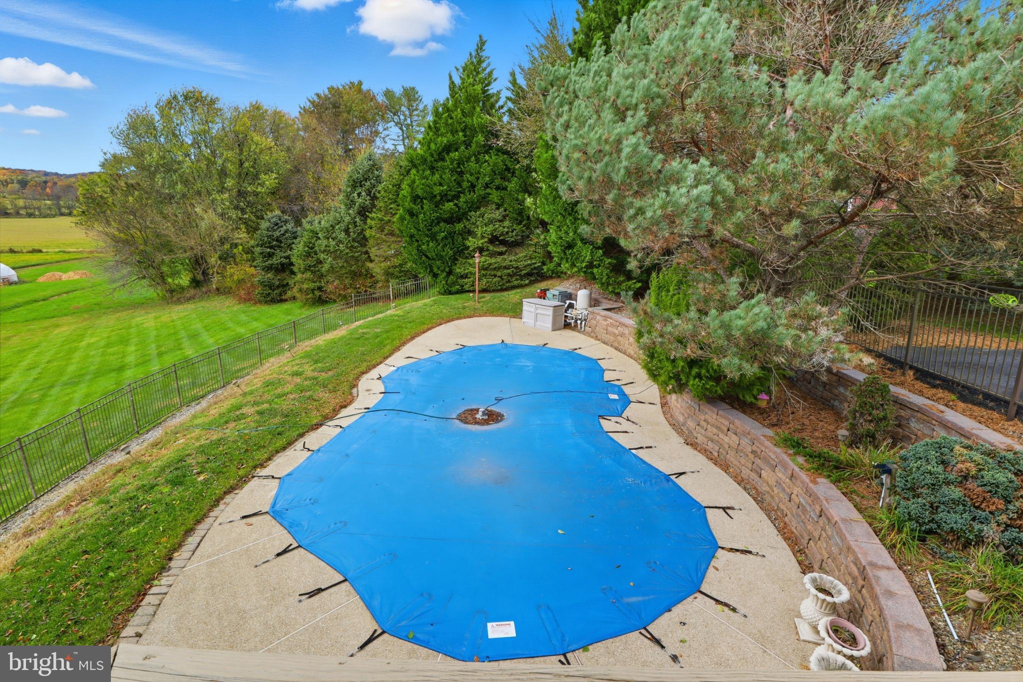 WOODSHIRE VILLAGE - Residential