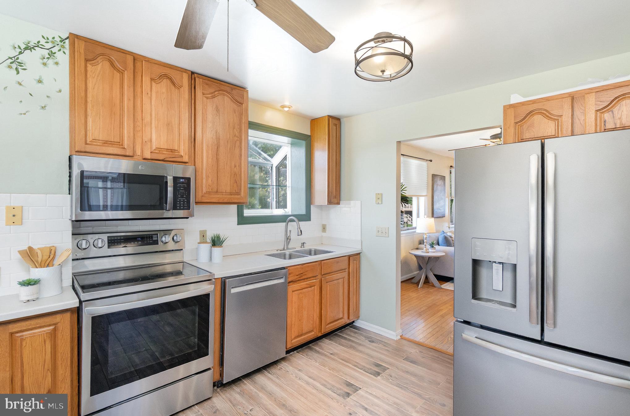 OLIVER BEACH - Residential