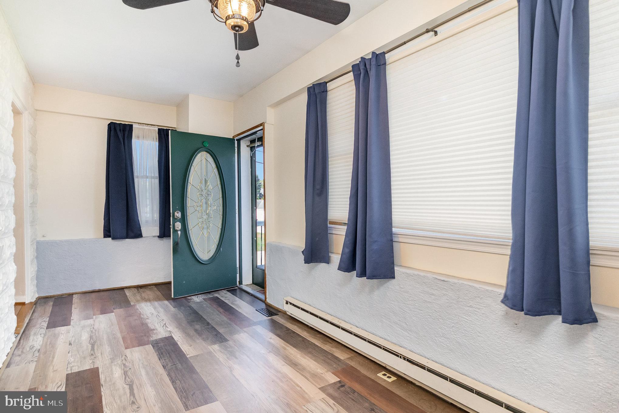 OLIVER BEACH - Residential