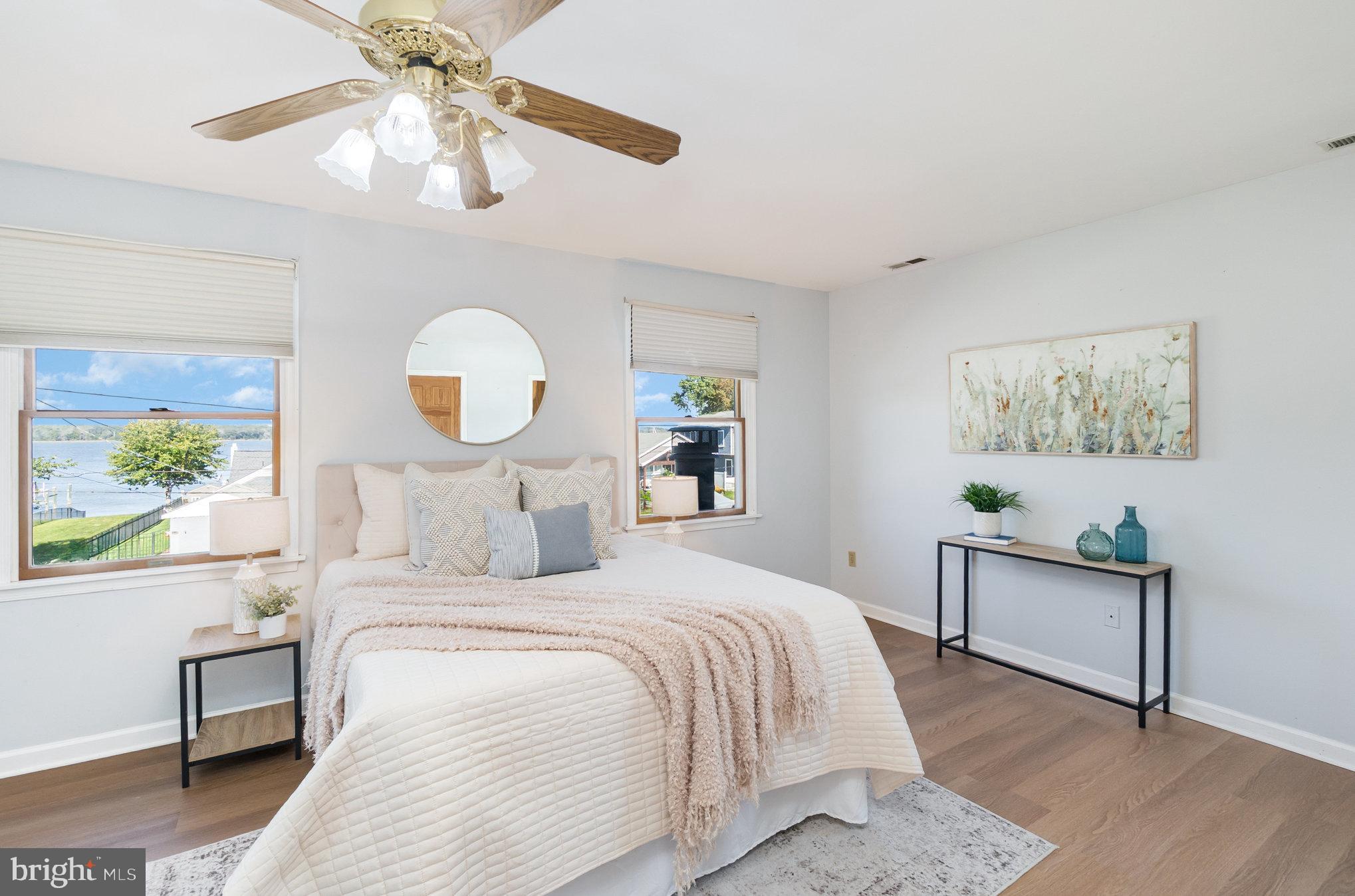 OLIVER BEACH - Residential