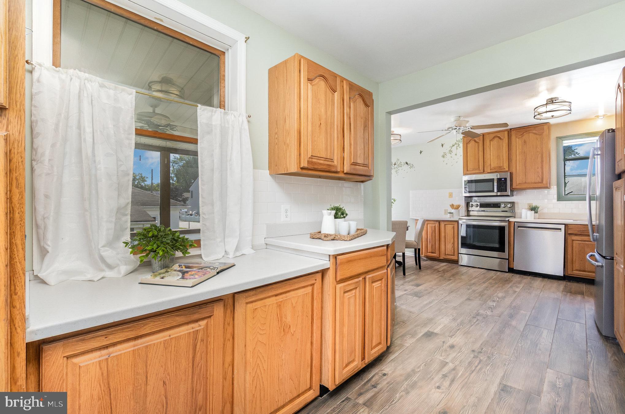 OLIVER BEACH - Residential