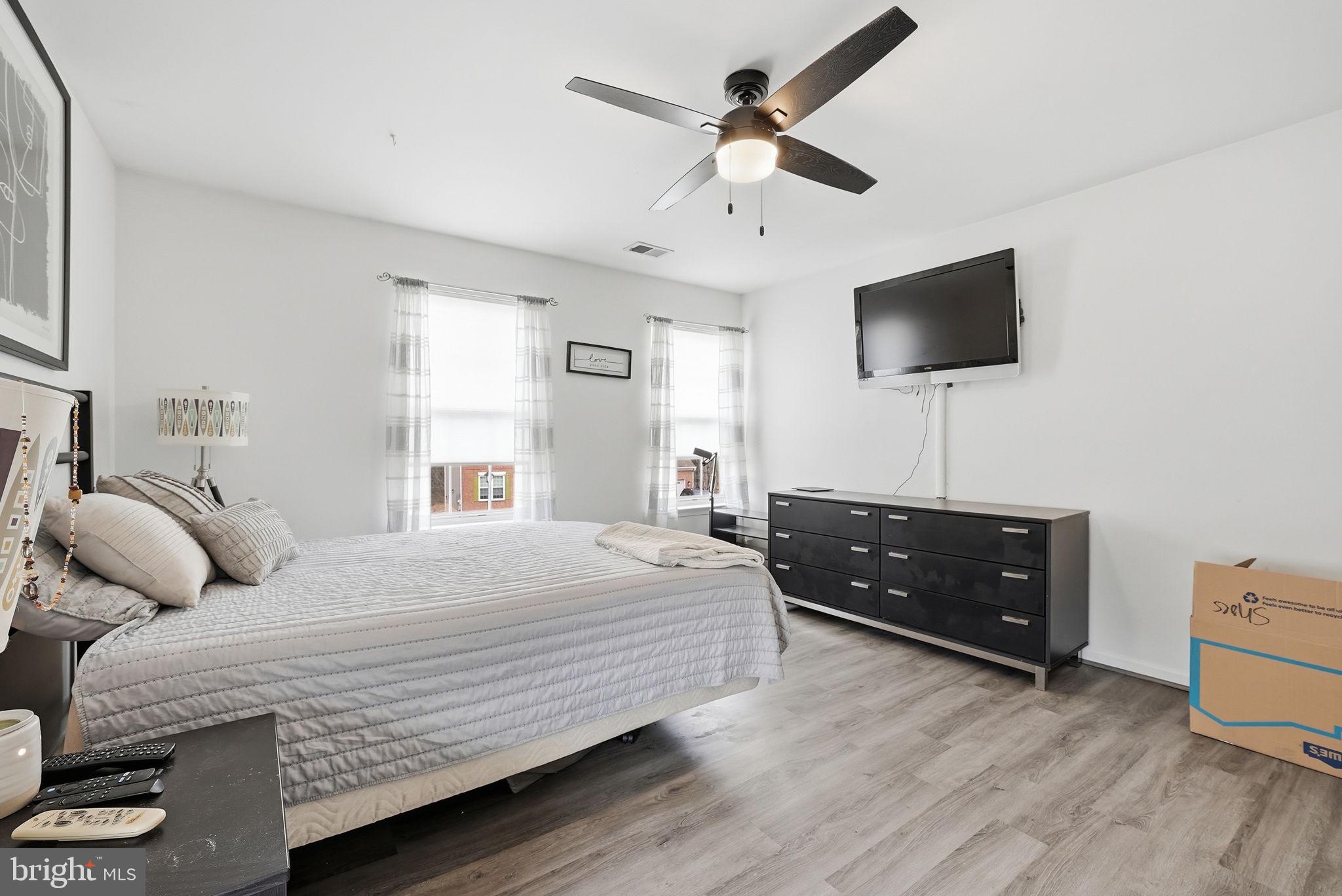 TINKERS CREEK ESTATES - Residential