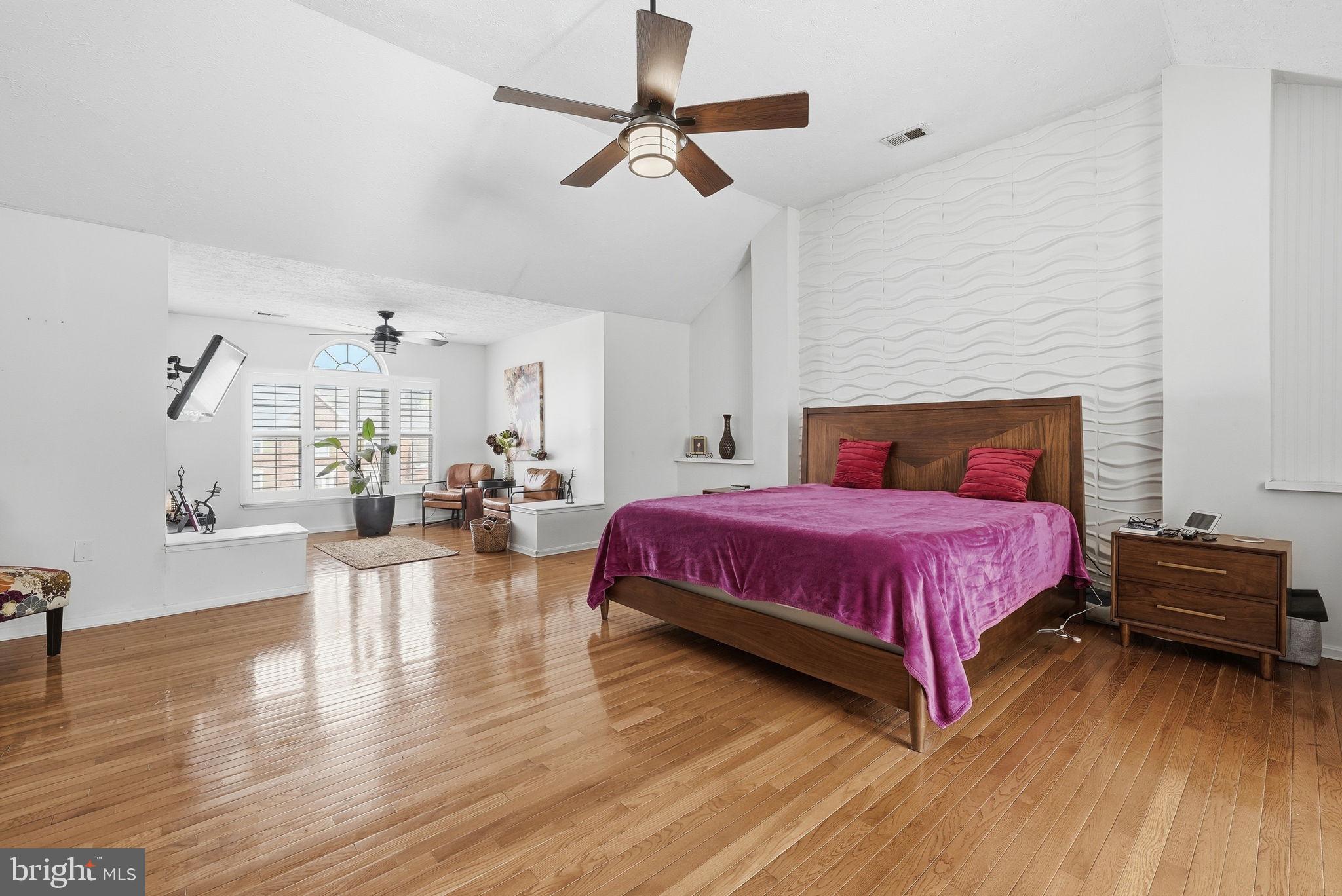 TINKERS CREEK ESTATES - Residential