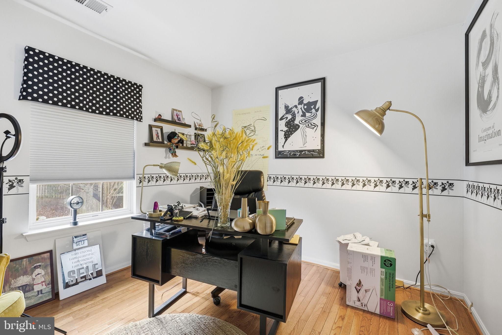 TINKERS CREEK ESTATES - Residential