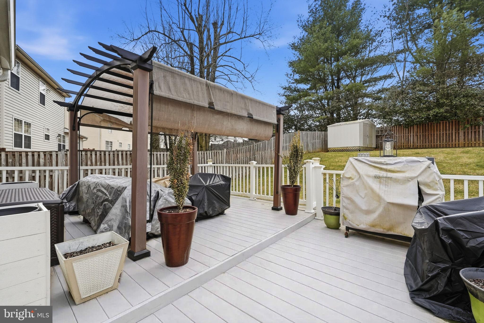 TINKERS CREEK ESTATES - Residential