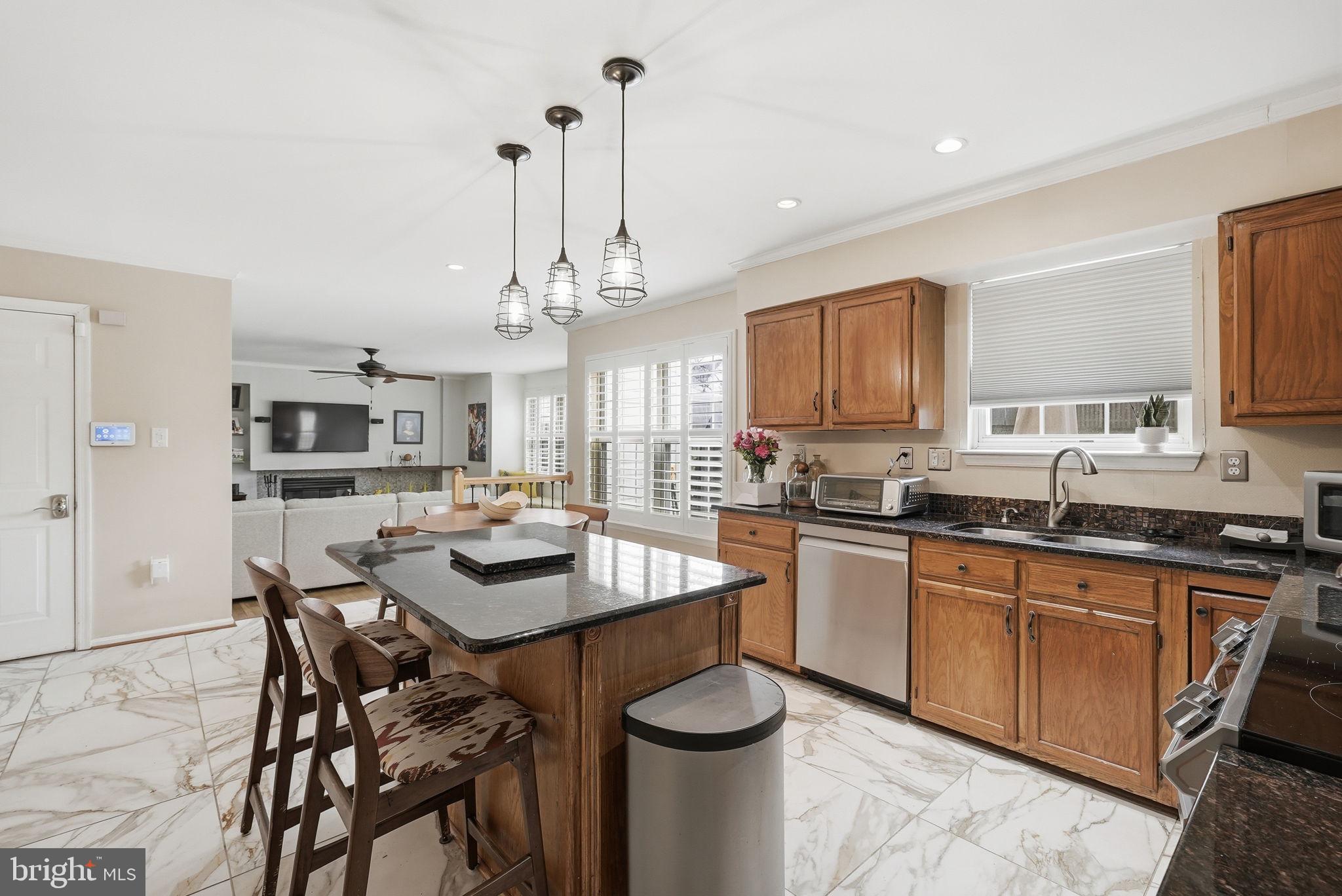 TINKERS CREEK ESTATES - Residential