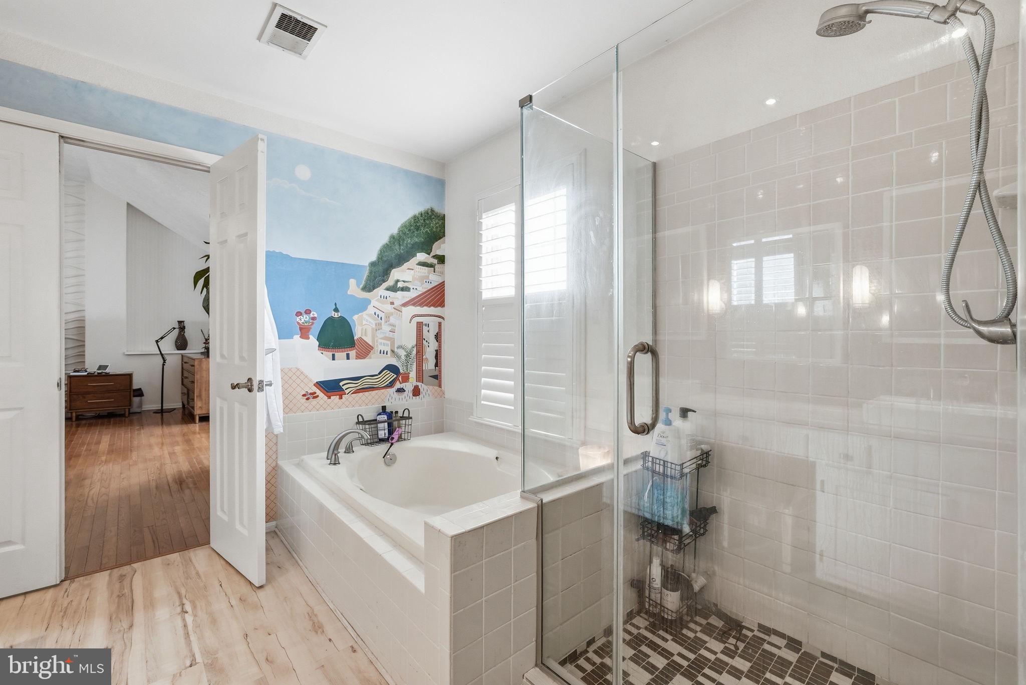 TINKERS CREEK ESTATES - Residential