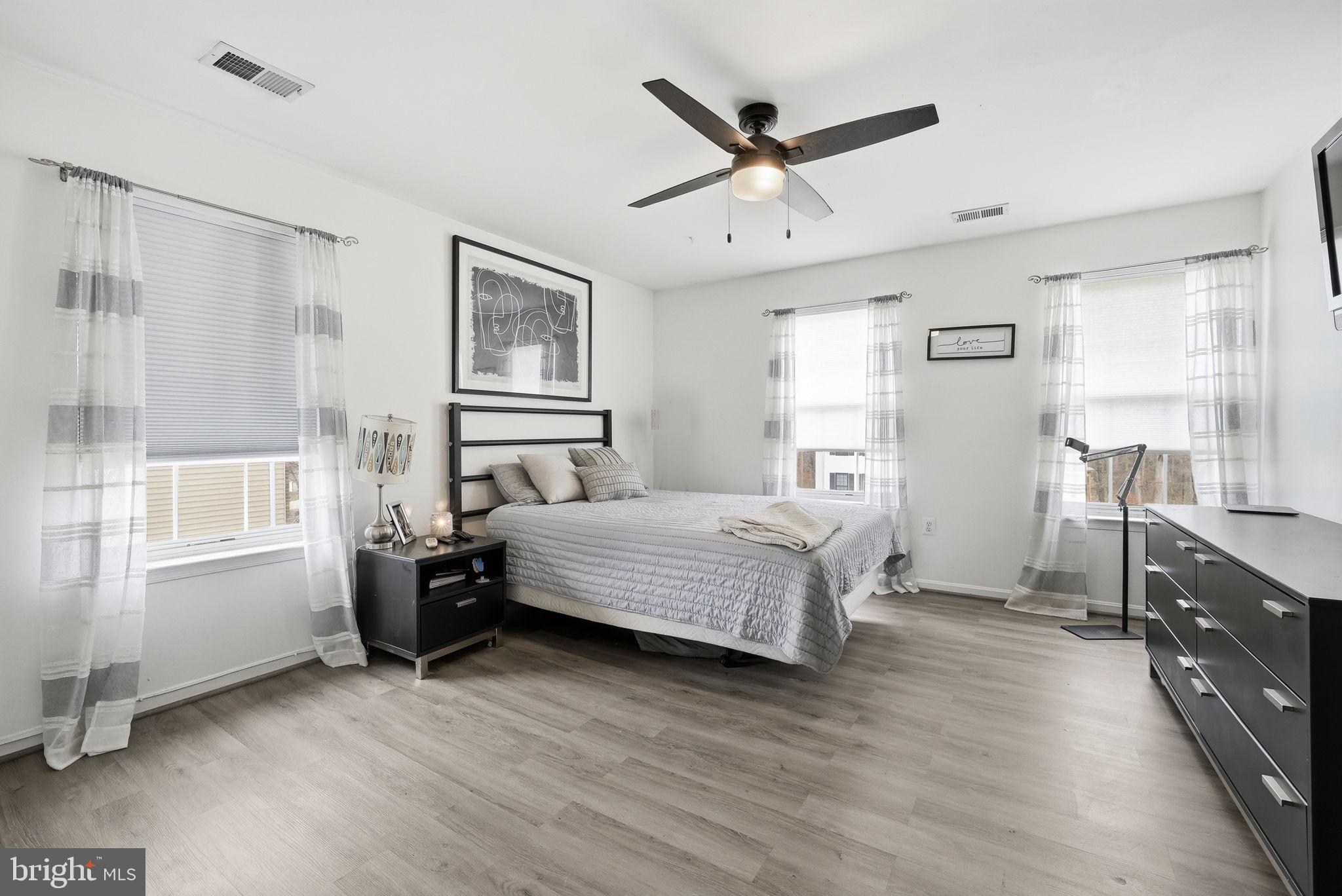 TINKERS CREEK ESTATES - Residential