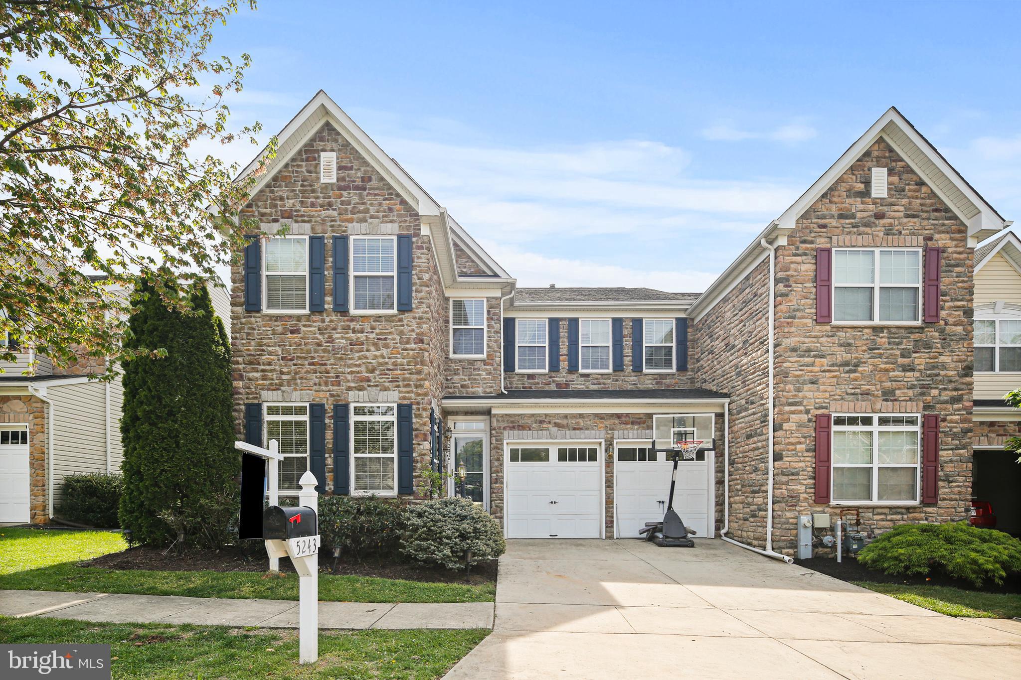 ORCHARD CROSSING - Residential