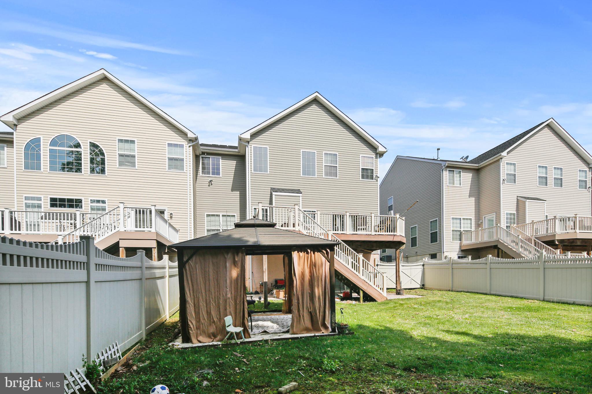 ORCHARD CROSSING - Residential