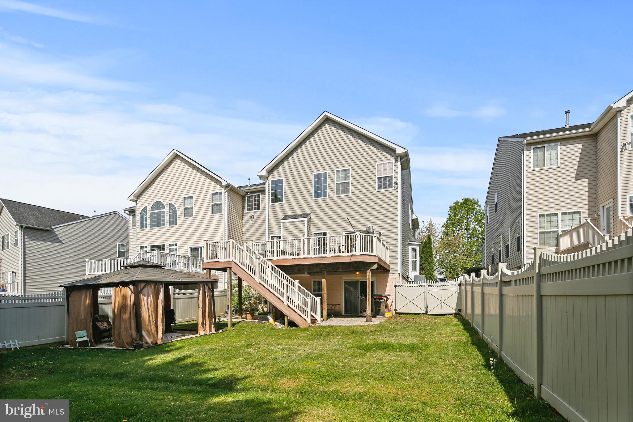 ORCHARD CROSSING - Residential