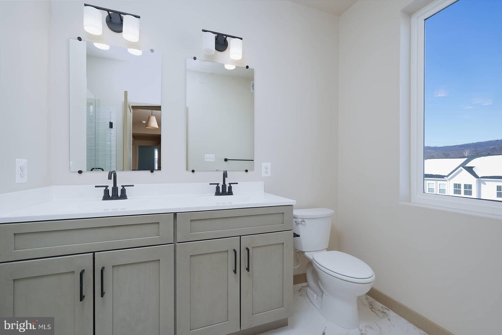 GAMBRILL GLENN - Residential