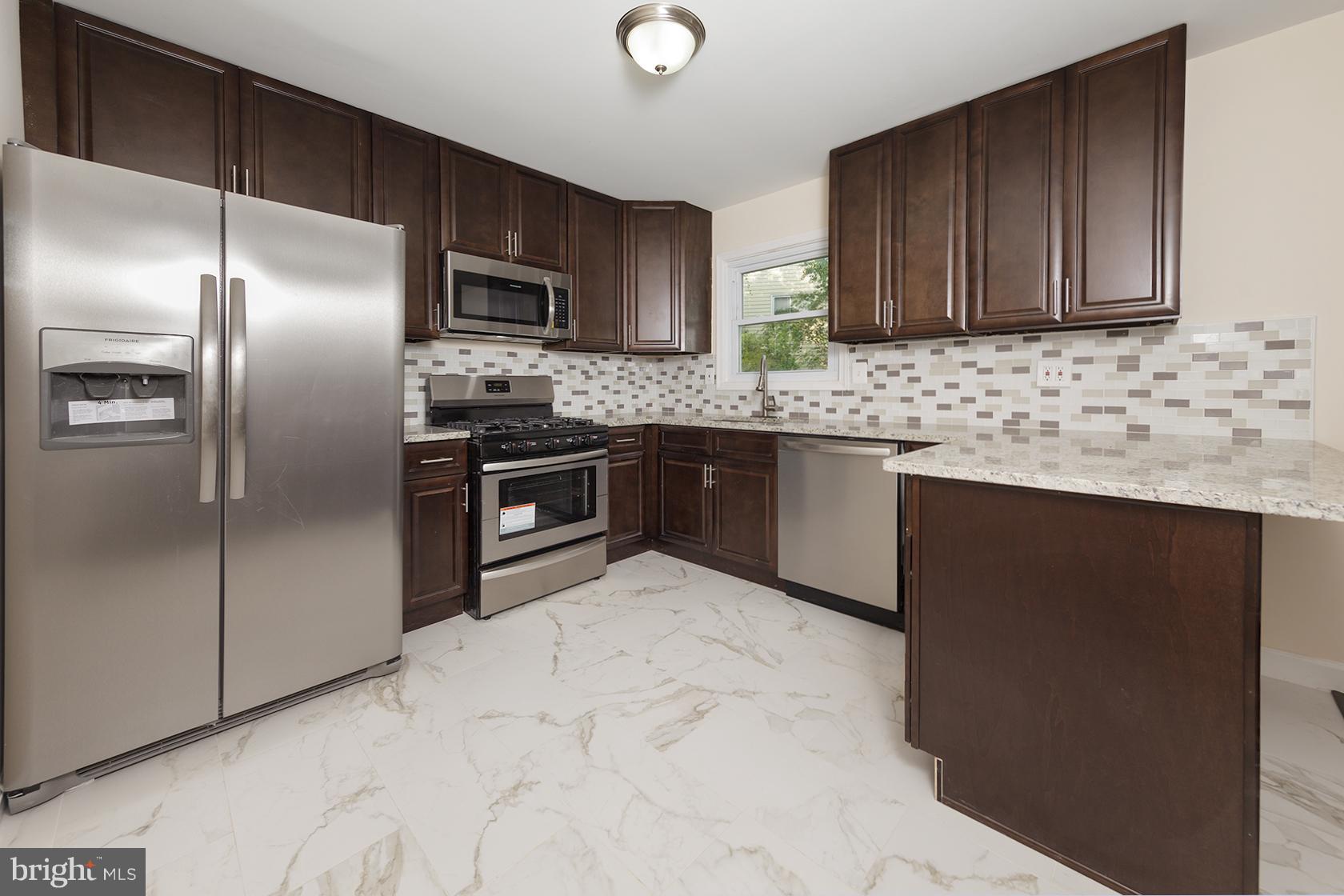 BIRCHWOOD CITY - Residential