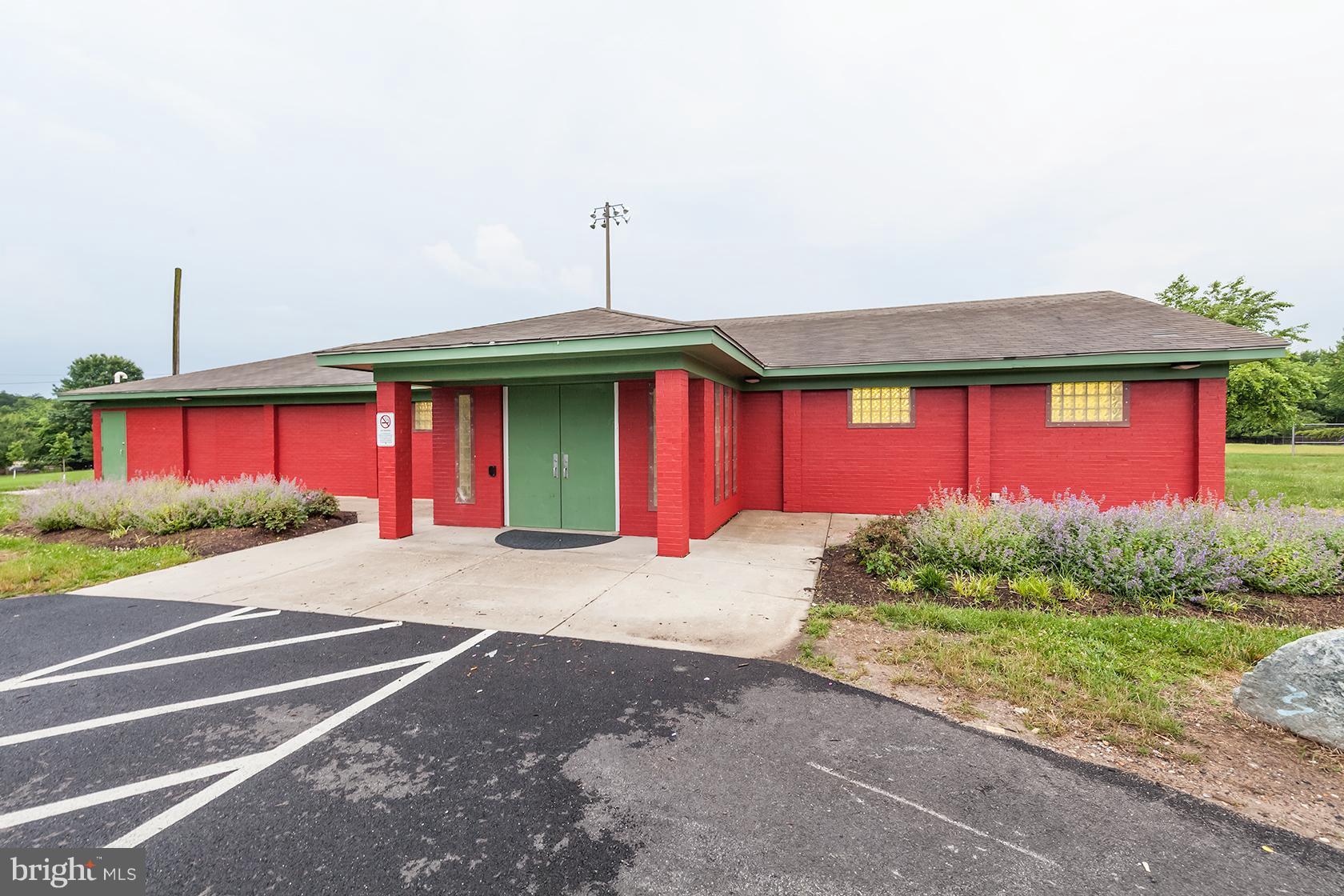 BIRCHWOOD CITY - Residential