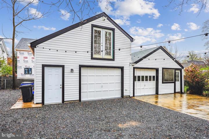 HUNTINGTON TERRACE - Residential Lease