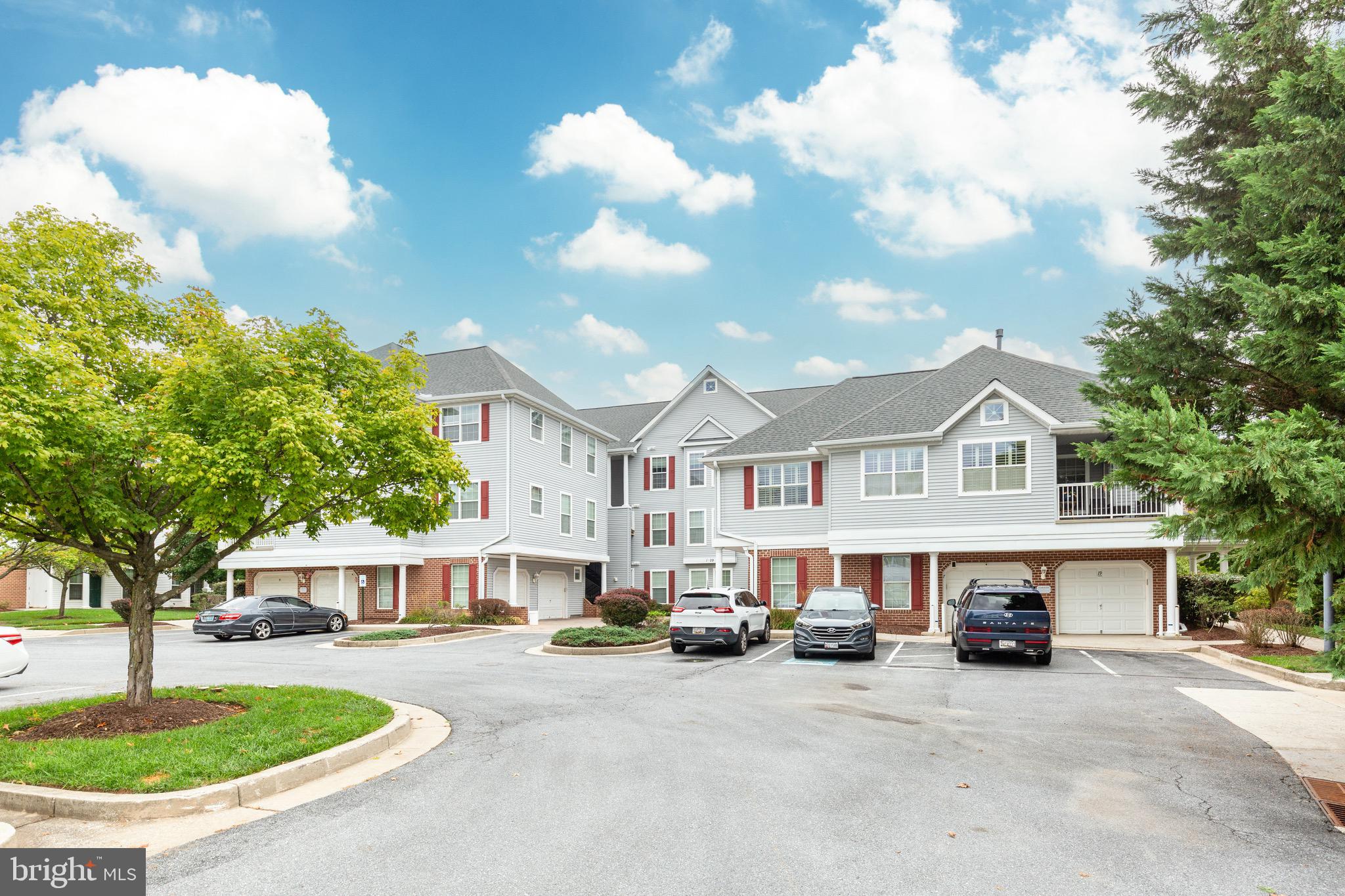 5 HAWK RISE LANE 104