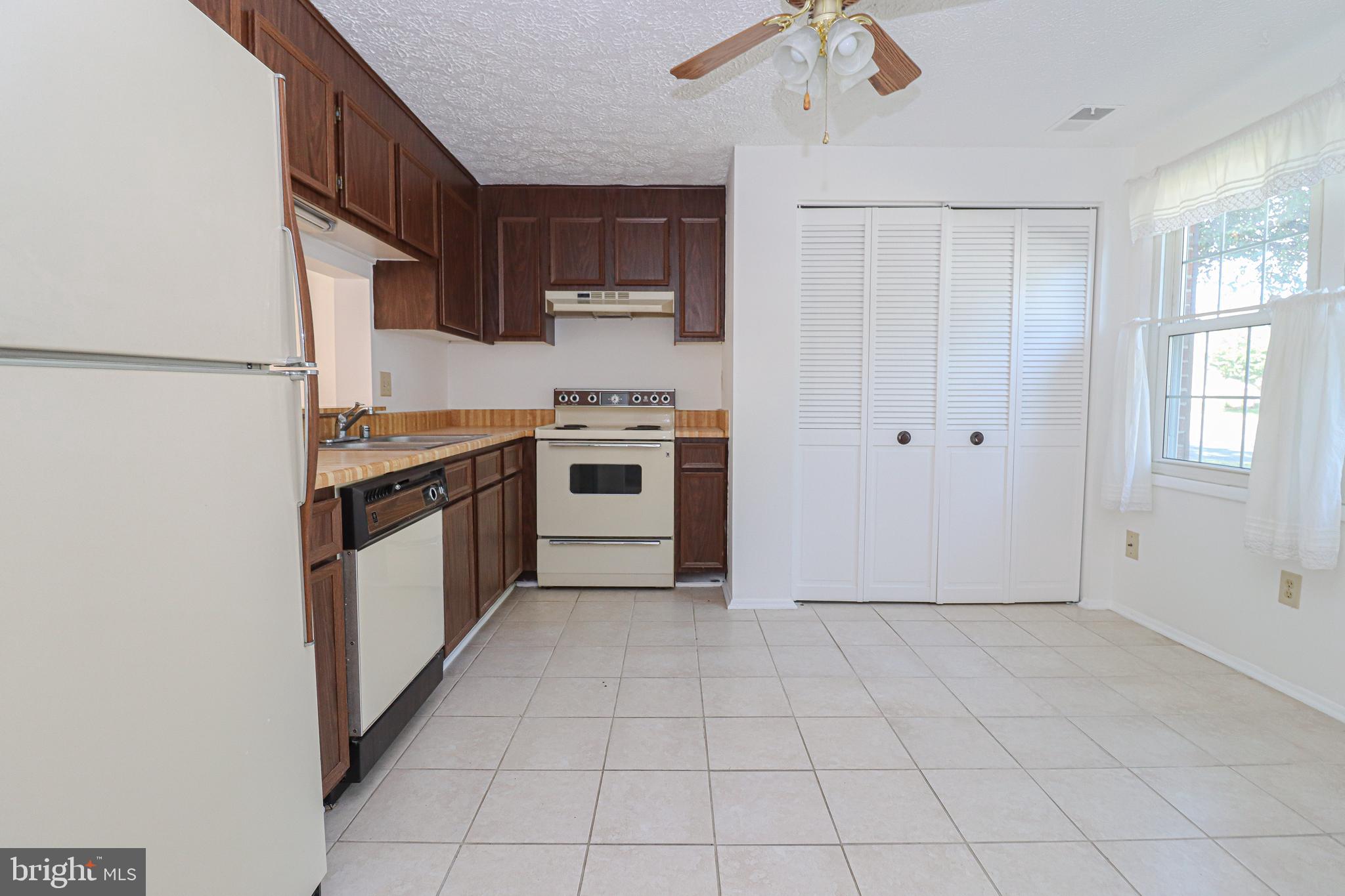 ROLLINGWOOD VILLAGE - Residential