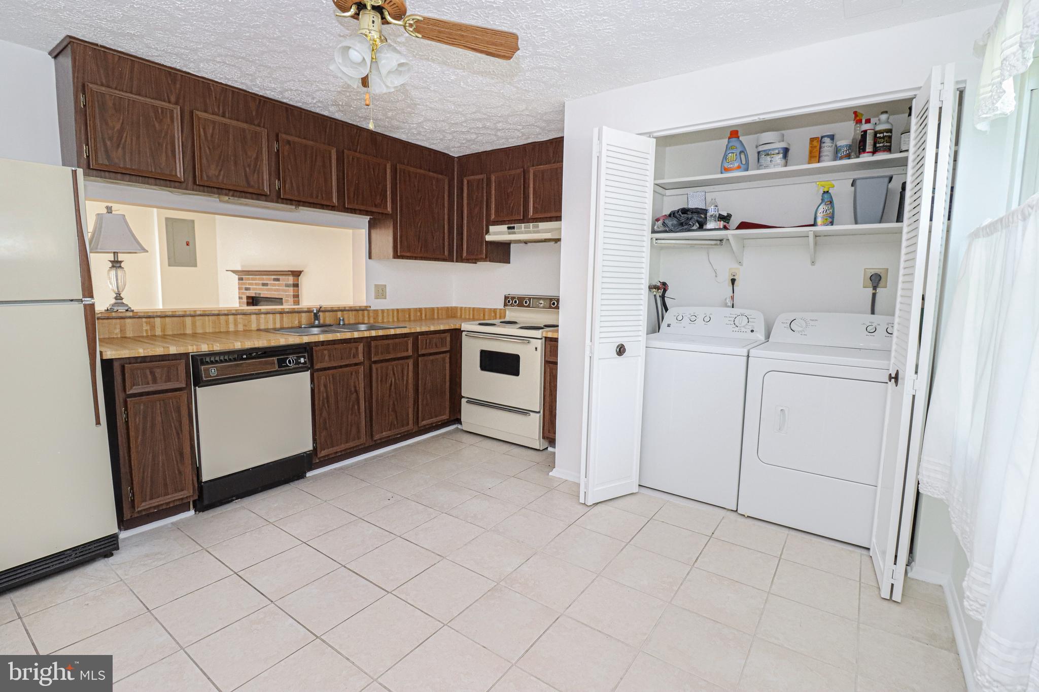 ROLLINGWOOD VILLAGE - Residential