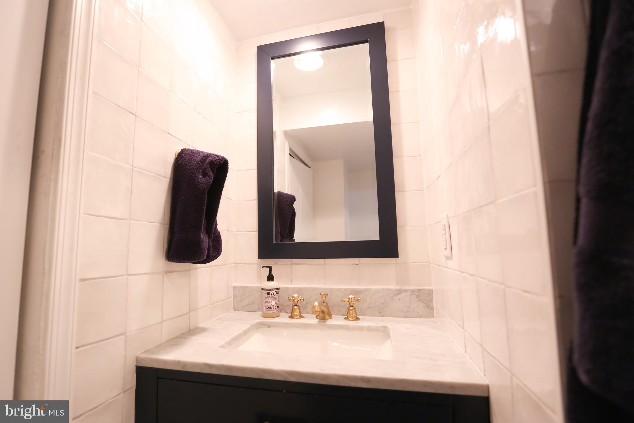 JEFFERSON MANOR - Residential