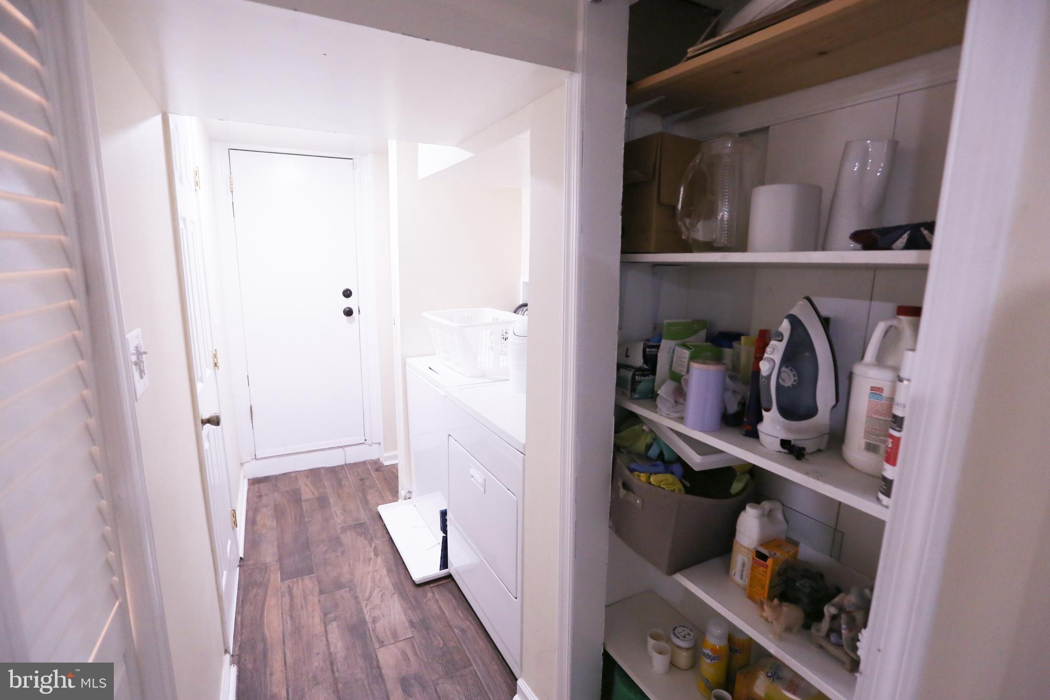 JEFFERSON MANOR - Residential