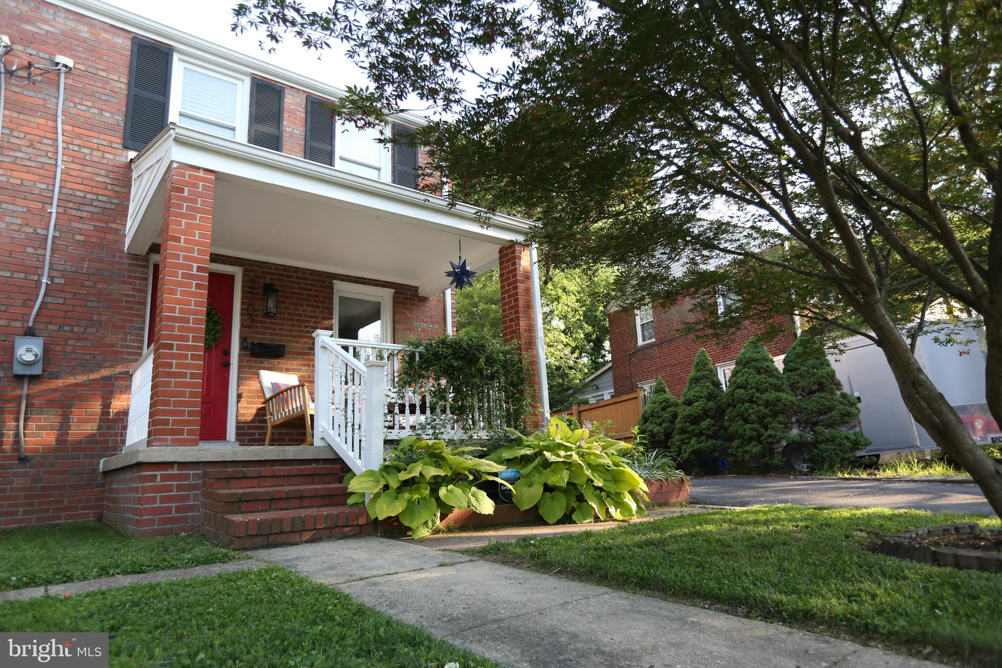 JEFFERSON MANOR - Residential