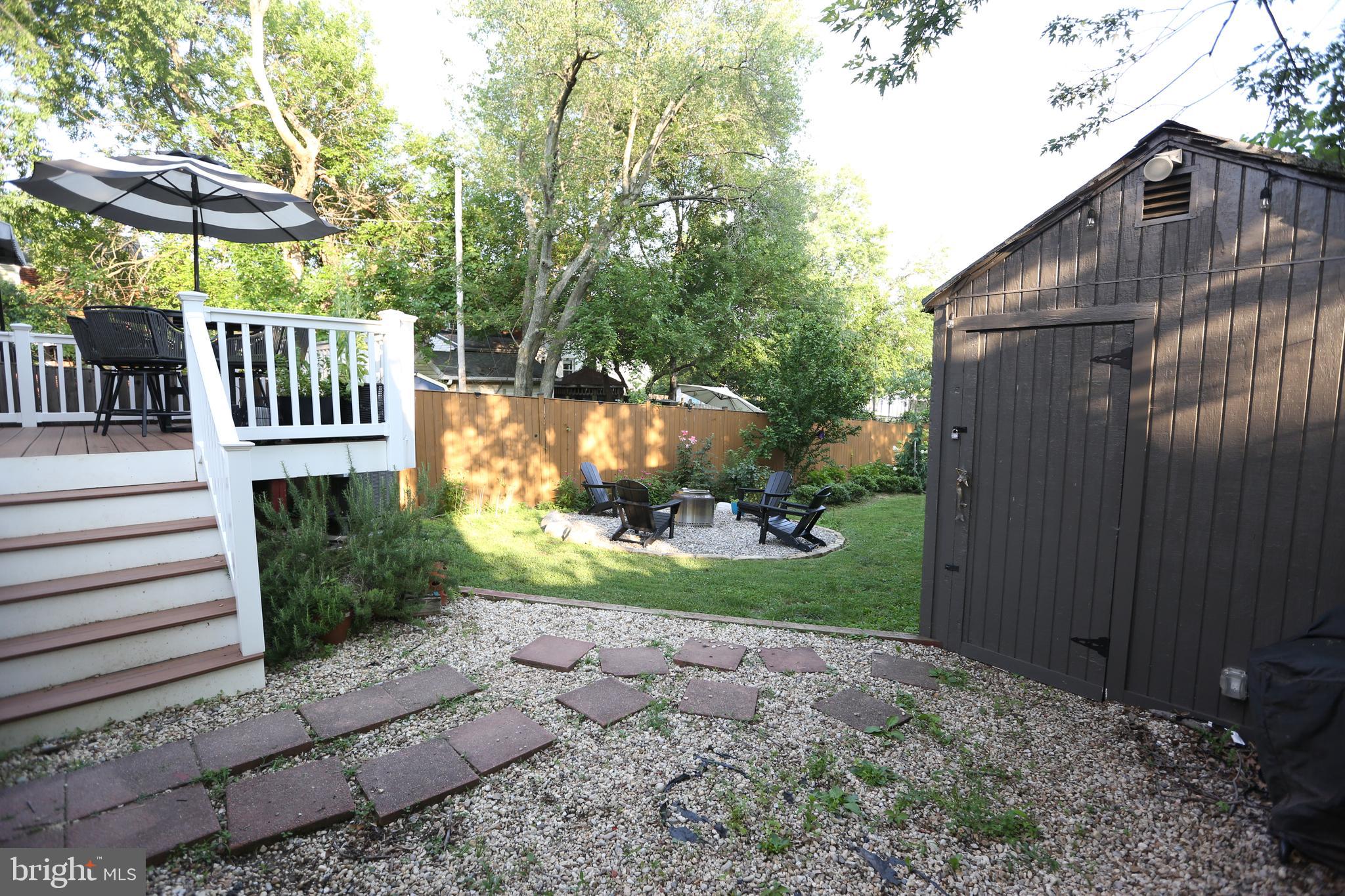 JEFFERSON MANOR - Residential