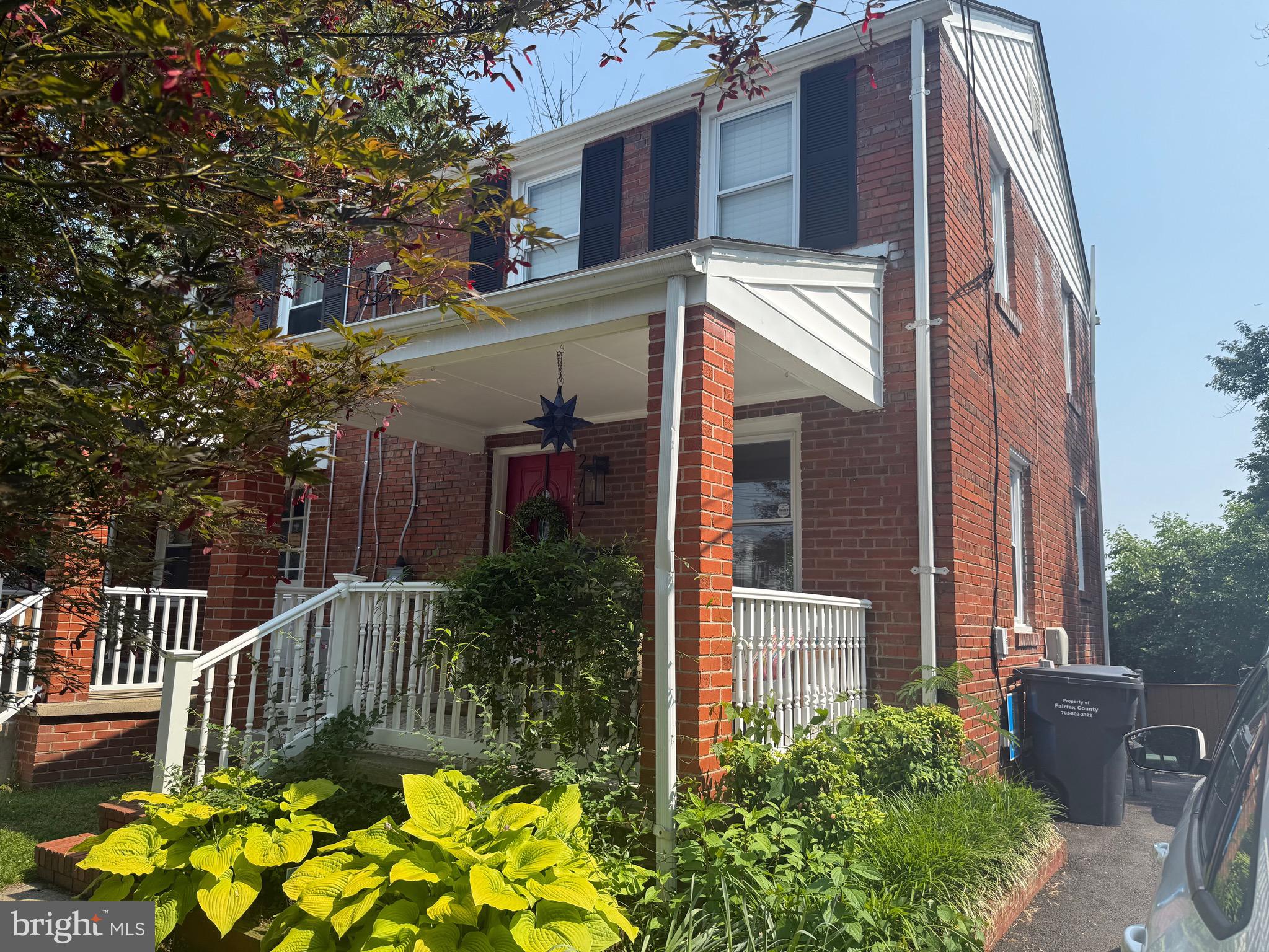 JEFFERSON MANOR - Residential