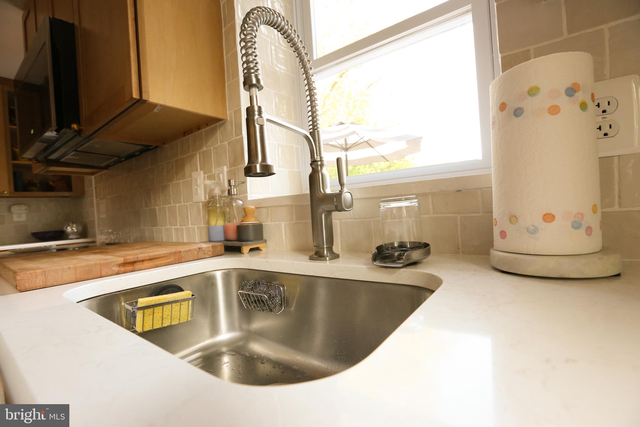 JEFFERSON MANOR - Residential