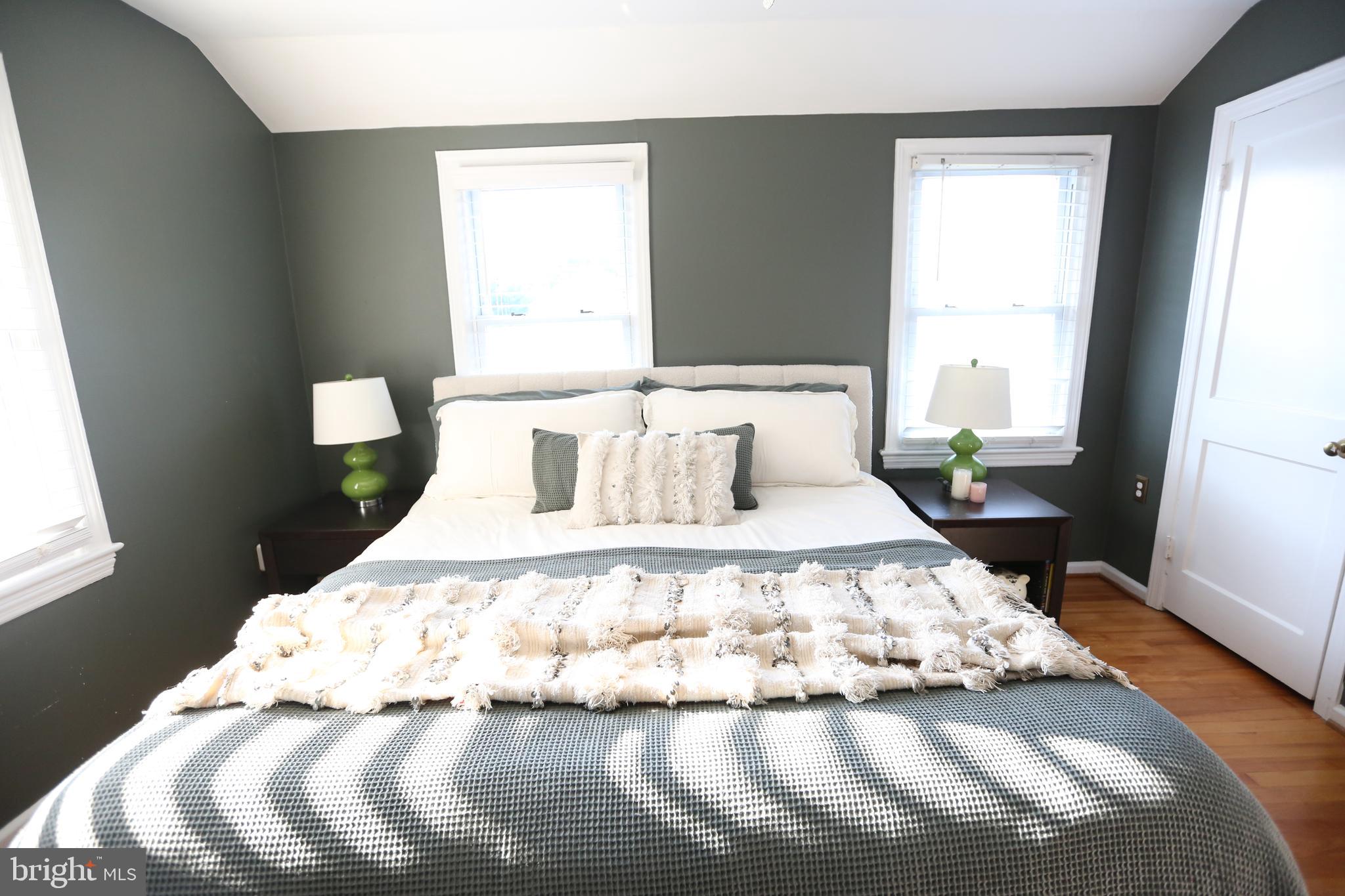 JEFFERSON MANOR - Residential