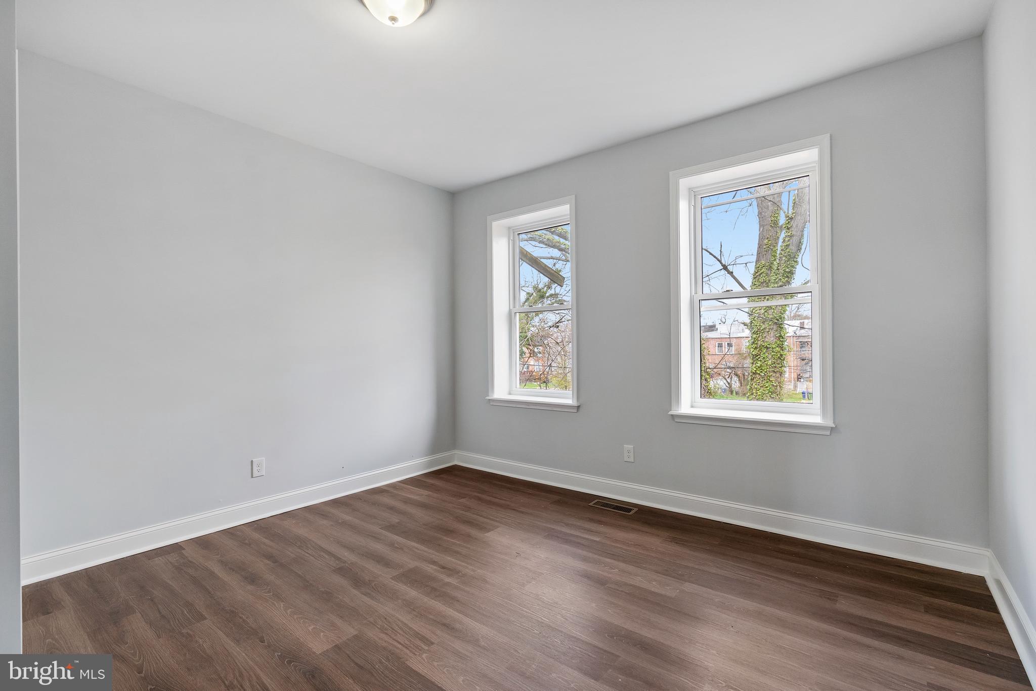 GREENSPRING - Residential