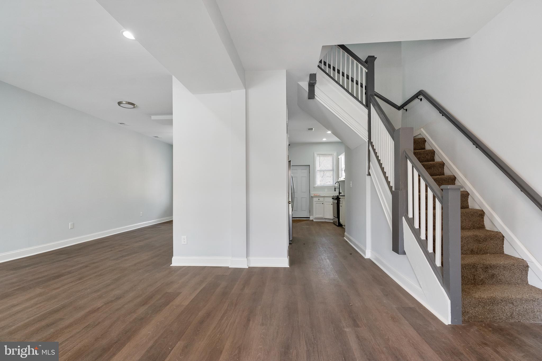 GREENSPRING - Residential