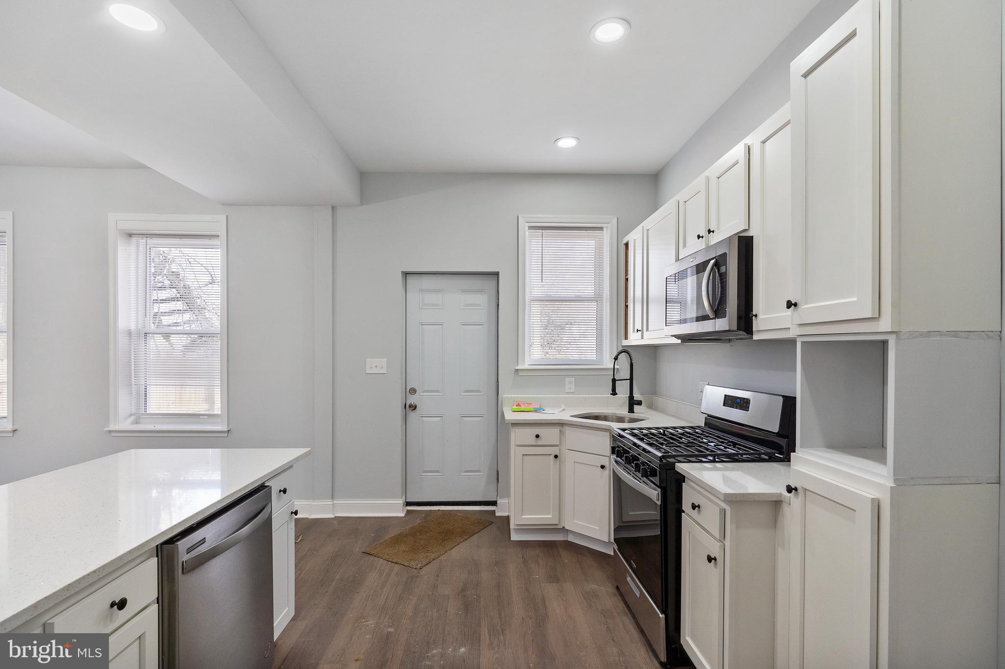 GREENSPRING - Residential