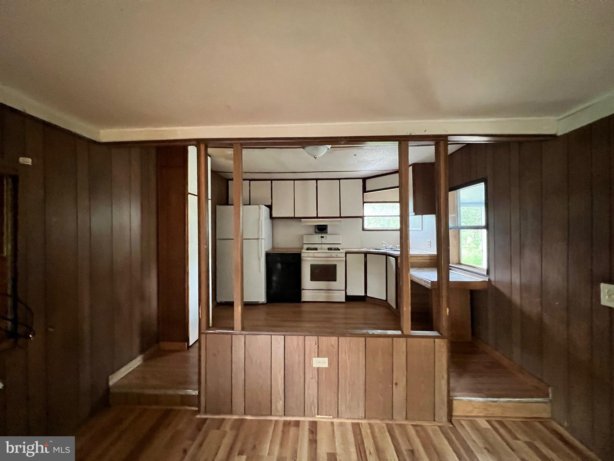 HAPPY CREEK - Residential