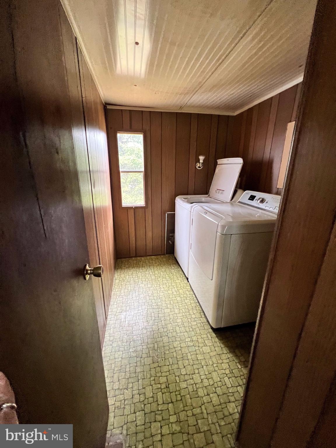 HAPPY CREEK - Residential