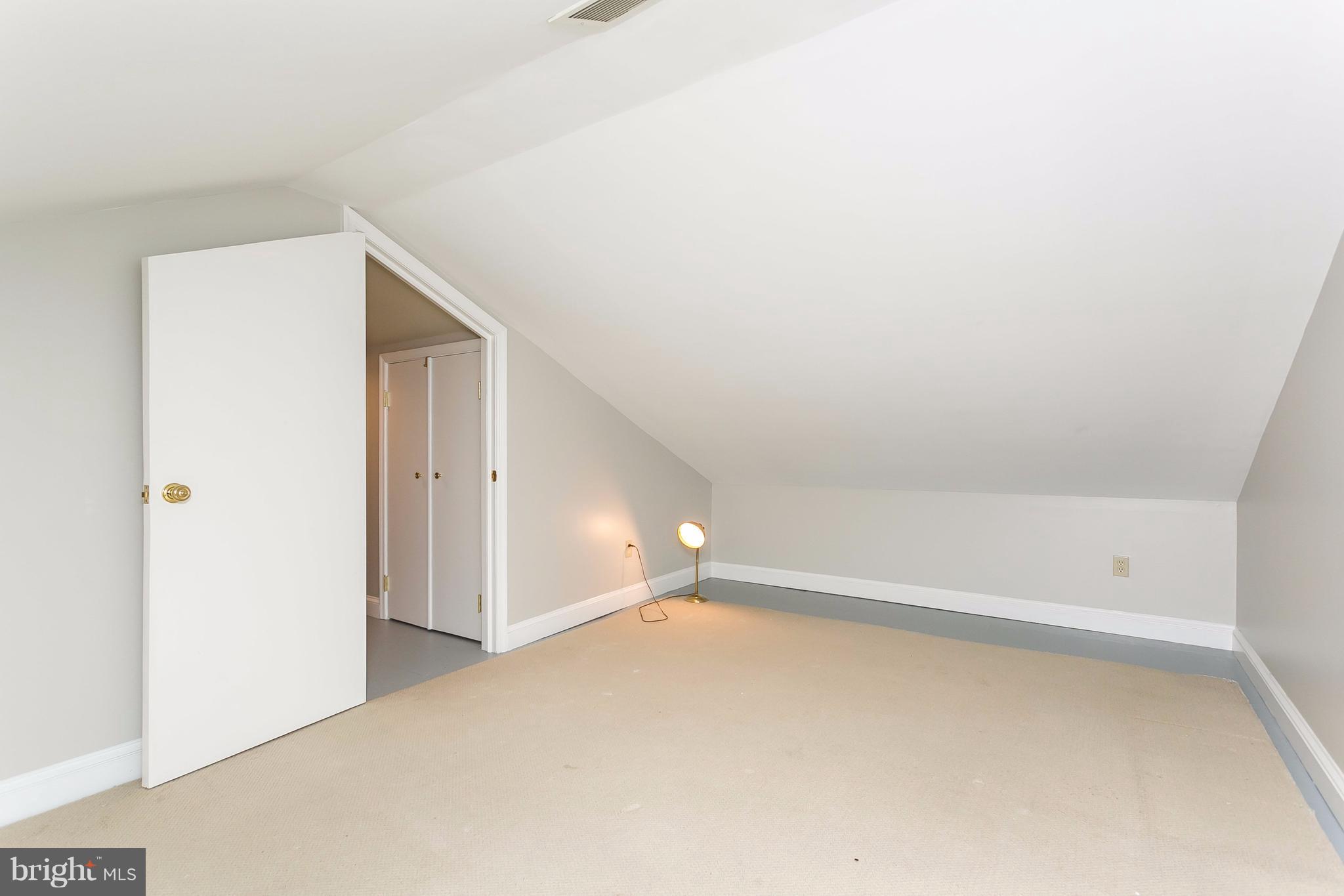 RUXTON HEIGHTS - Residential