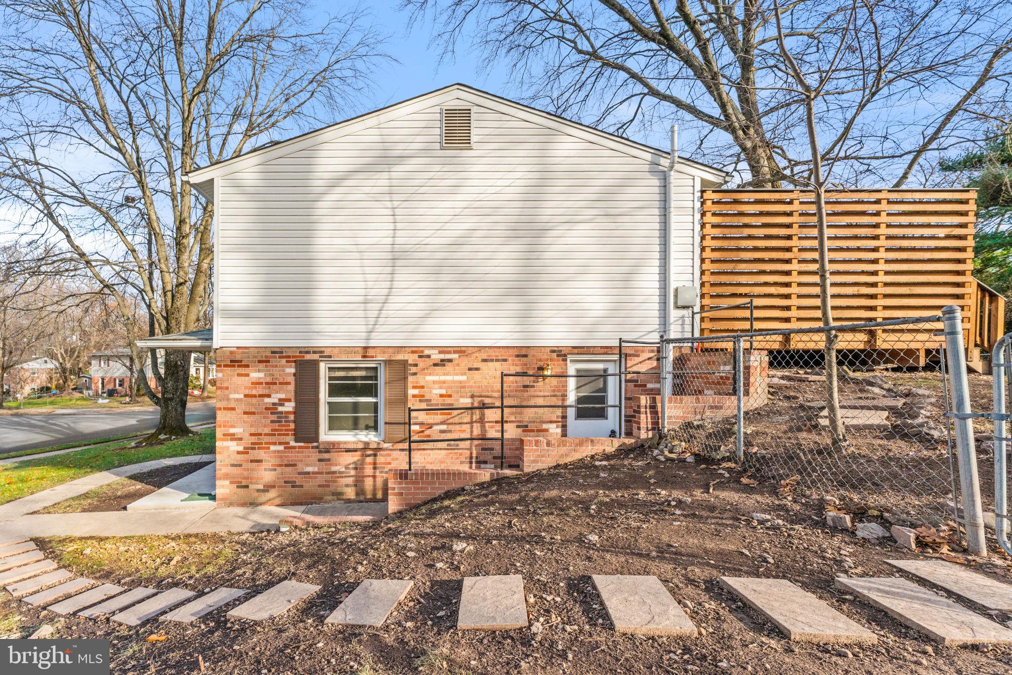 BROOKFIELD - Residential Lease