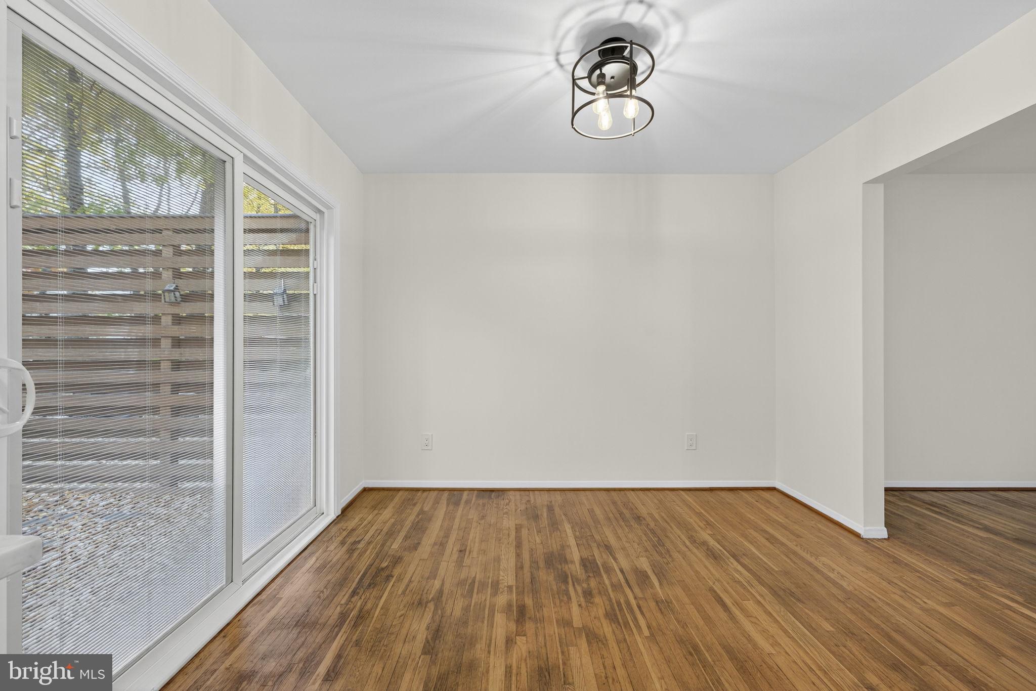 BROOKFIELD - Residential Lease