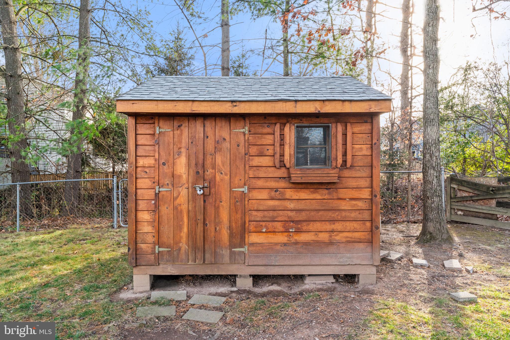 BROOKFIELD - Residential Lease