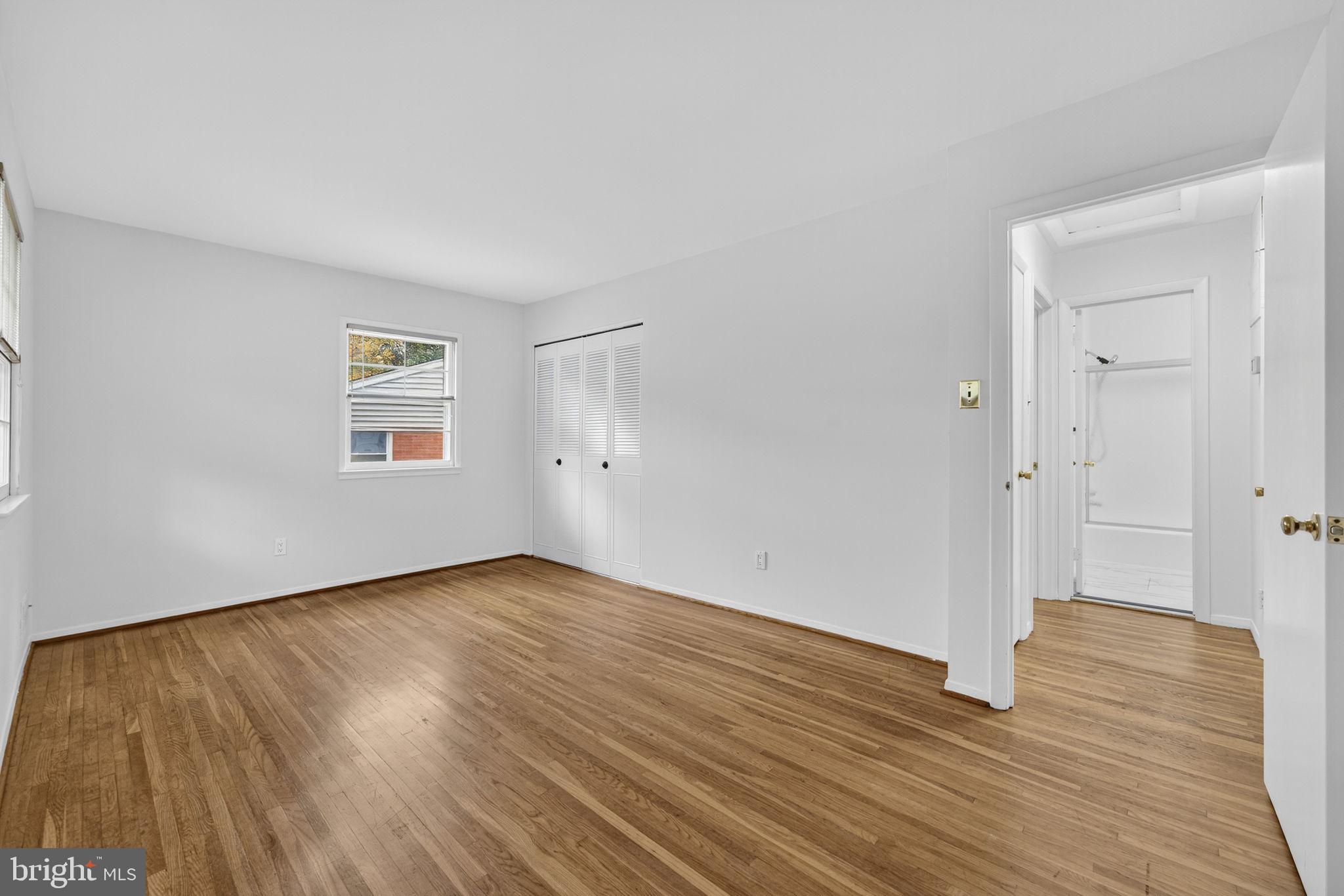 BROOKFIELD - Residential Lease