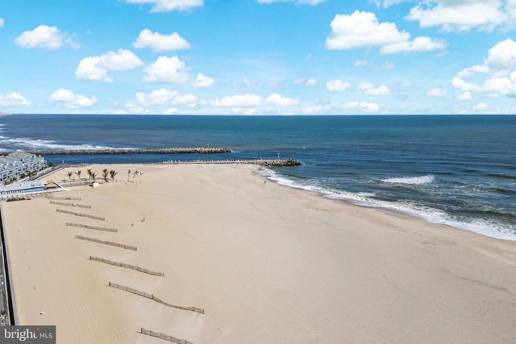 Photo of 140 Ocean Avenue, POINT PLEASANT BEACH, NJ 08742 (MLS # NJOC2038074)