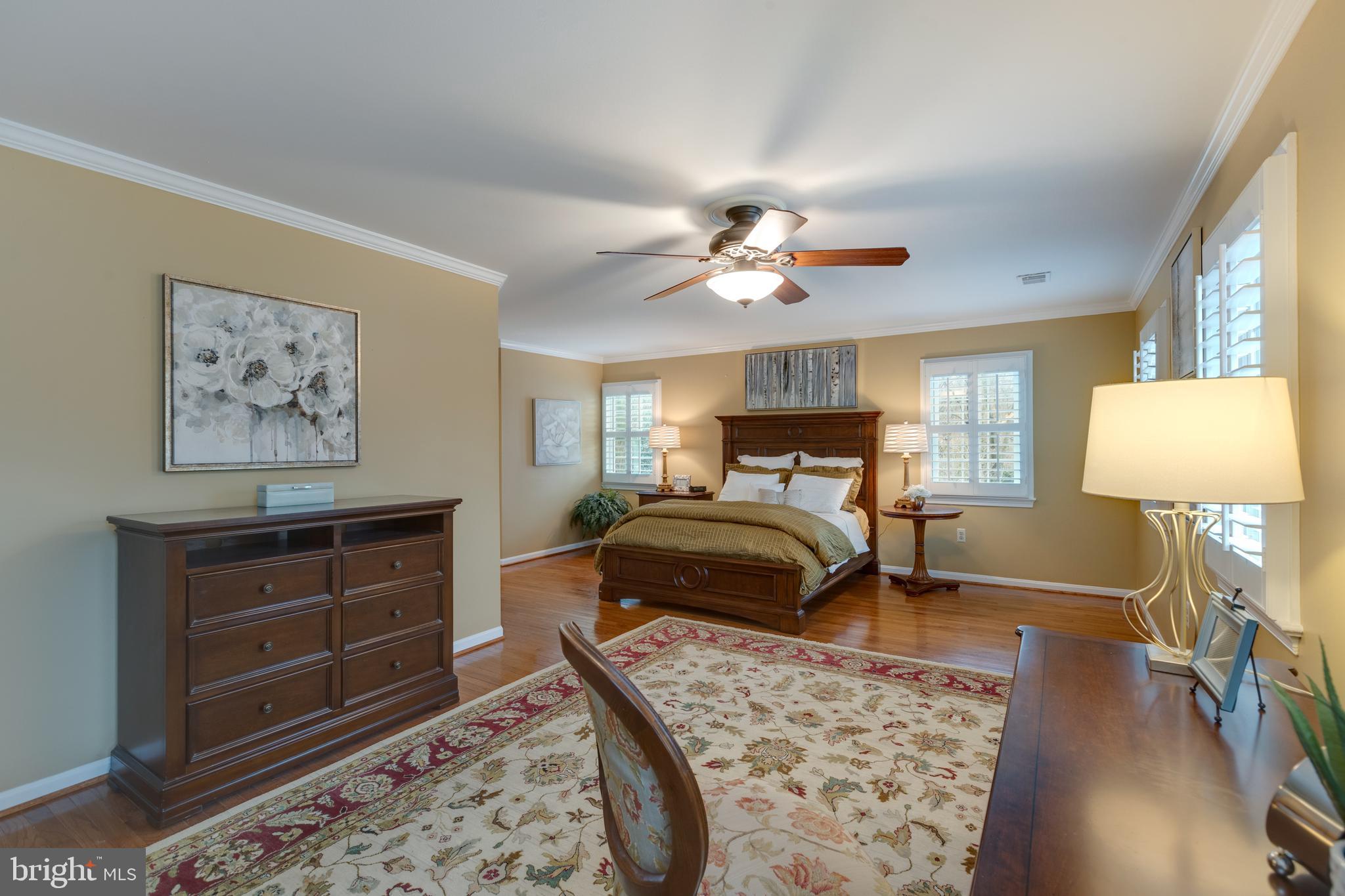 HAWTHORNE ESTATES - Residential