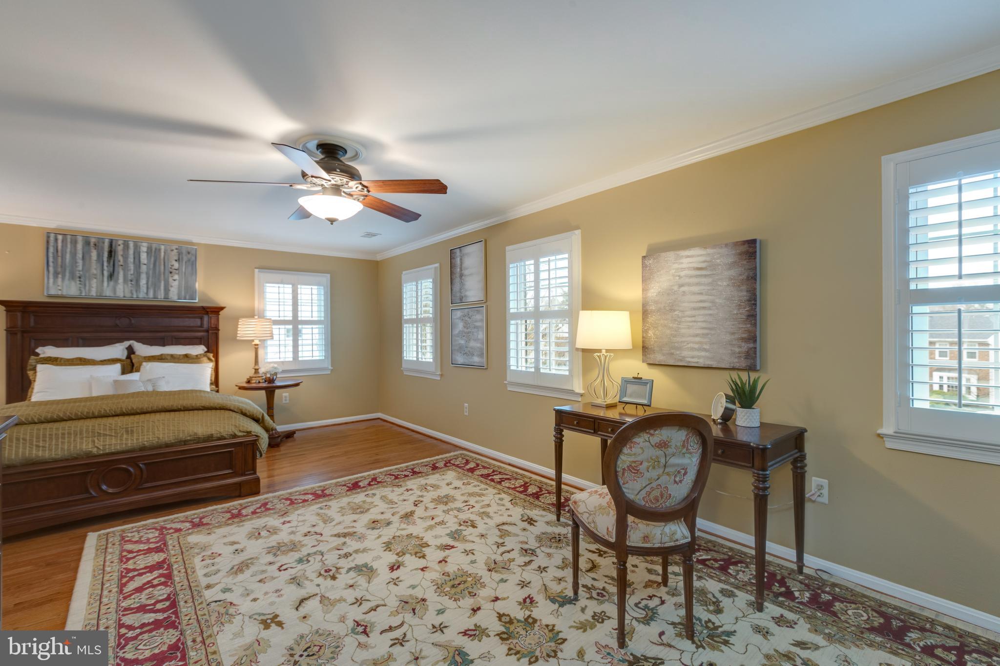 HAWTHORNE ESTATES - Residential